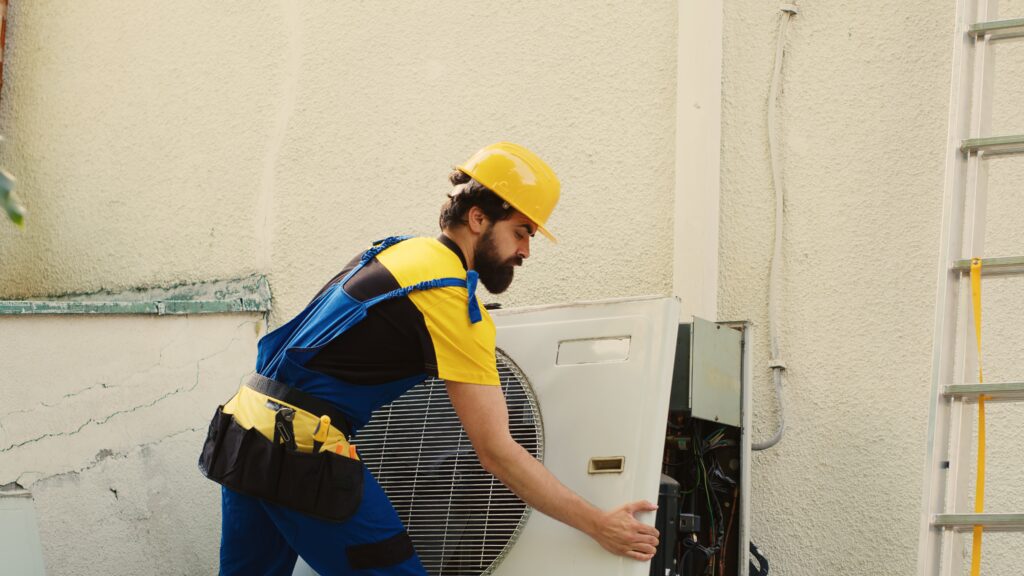technician dismantling condenser technician dismantling condenser